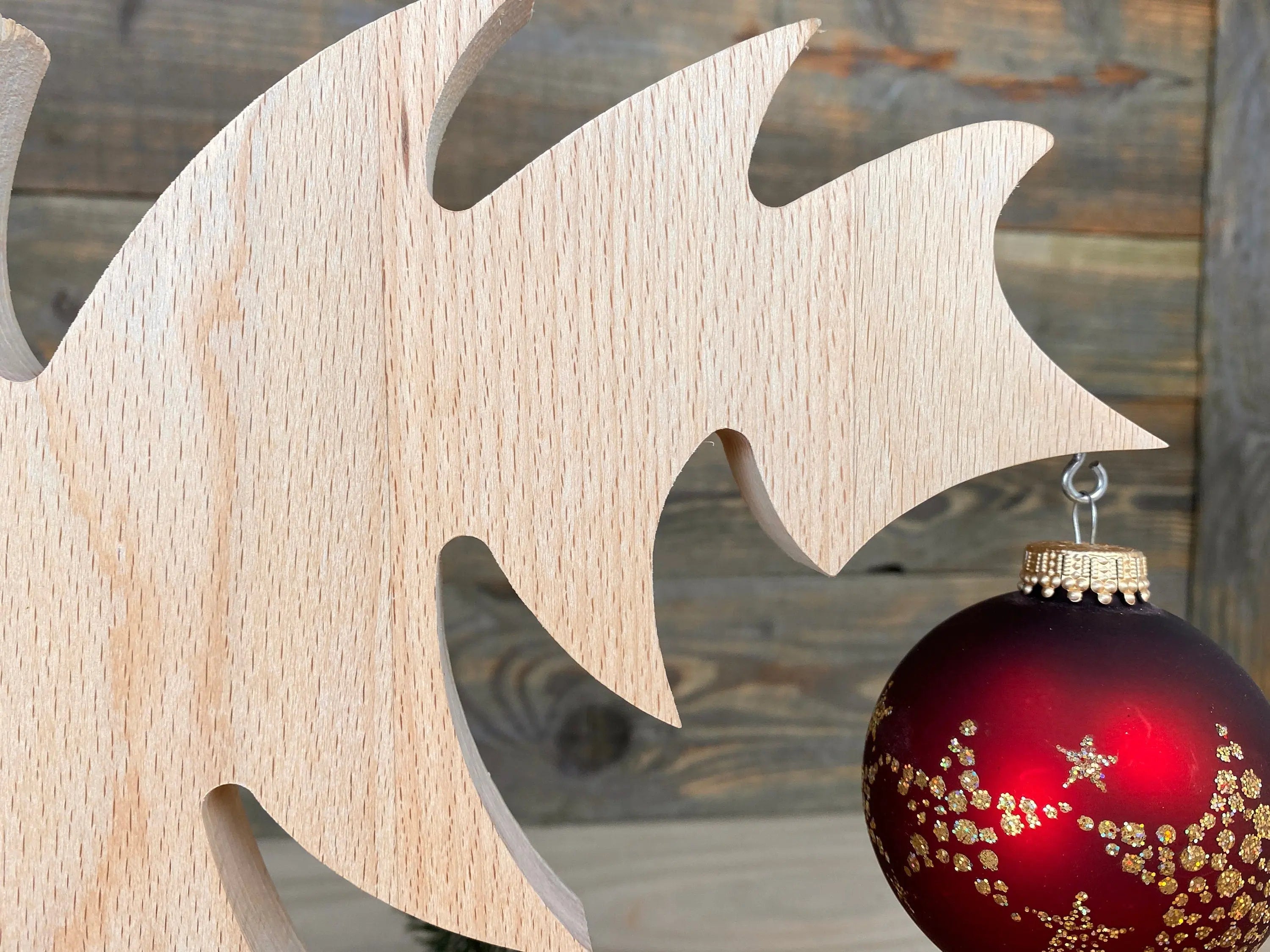 gebogener Tannenbaum für eine Kugel, Stern etc. - Christbaum - Weihnachtsdeko Hergestellt in Bayern