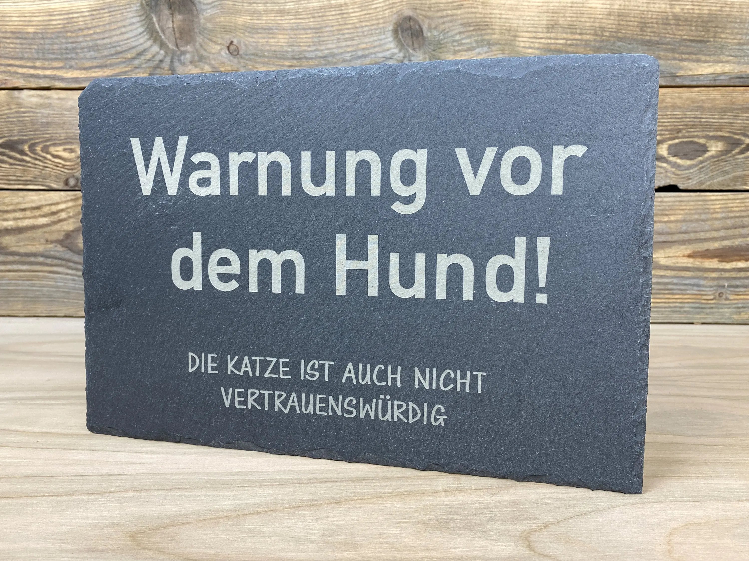 Spruchtafel "Warnung vor dem Hund und Katze" aus Schiefer, graviert - für Innen und Außen -Haustier - Geschenk