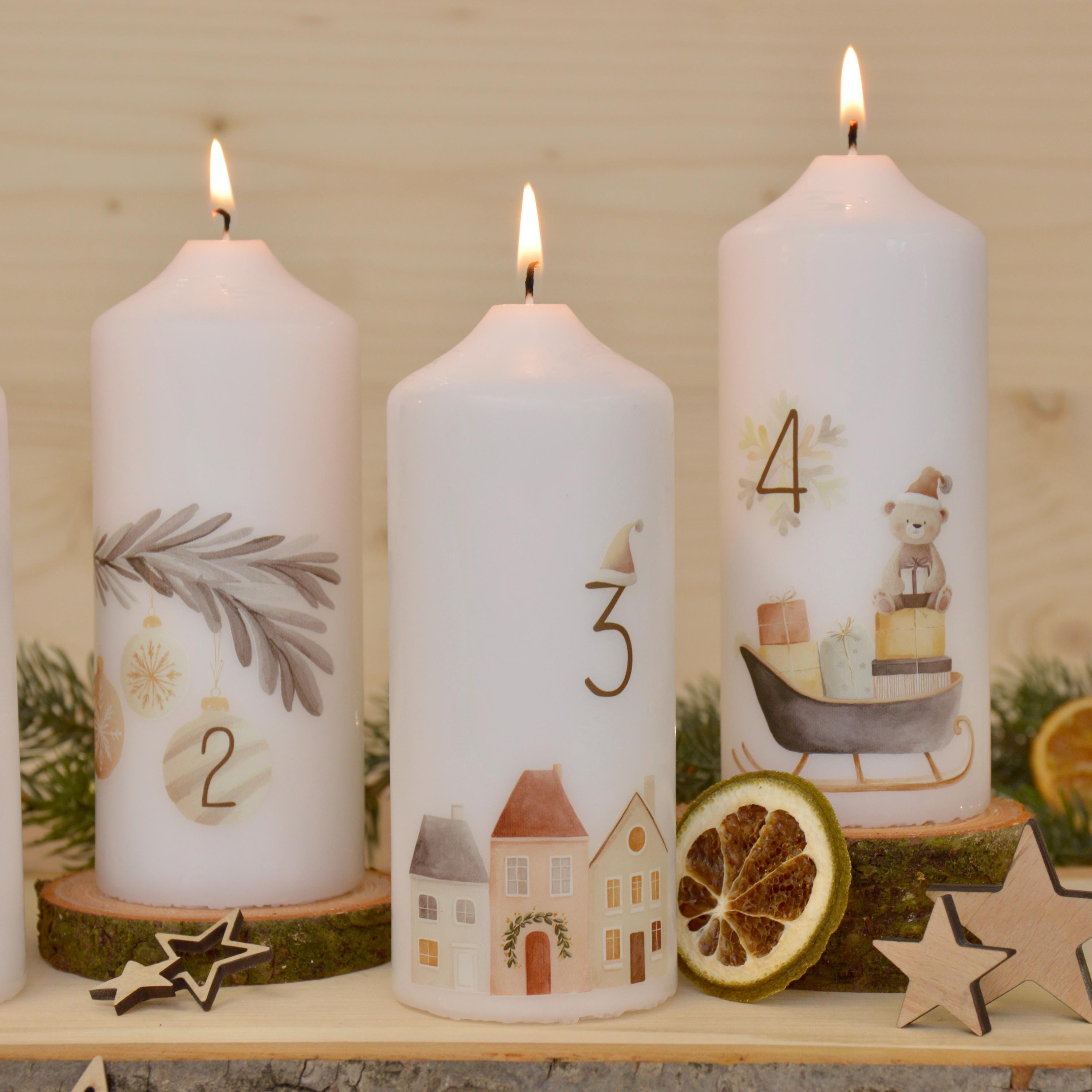 4 Adventskerzen mit skandinavischen Aquarell-Weihnachtsmotiven – Kerzen Set für Adventskranz | Nordic Christmas | Geschenkidee Weihnachten