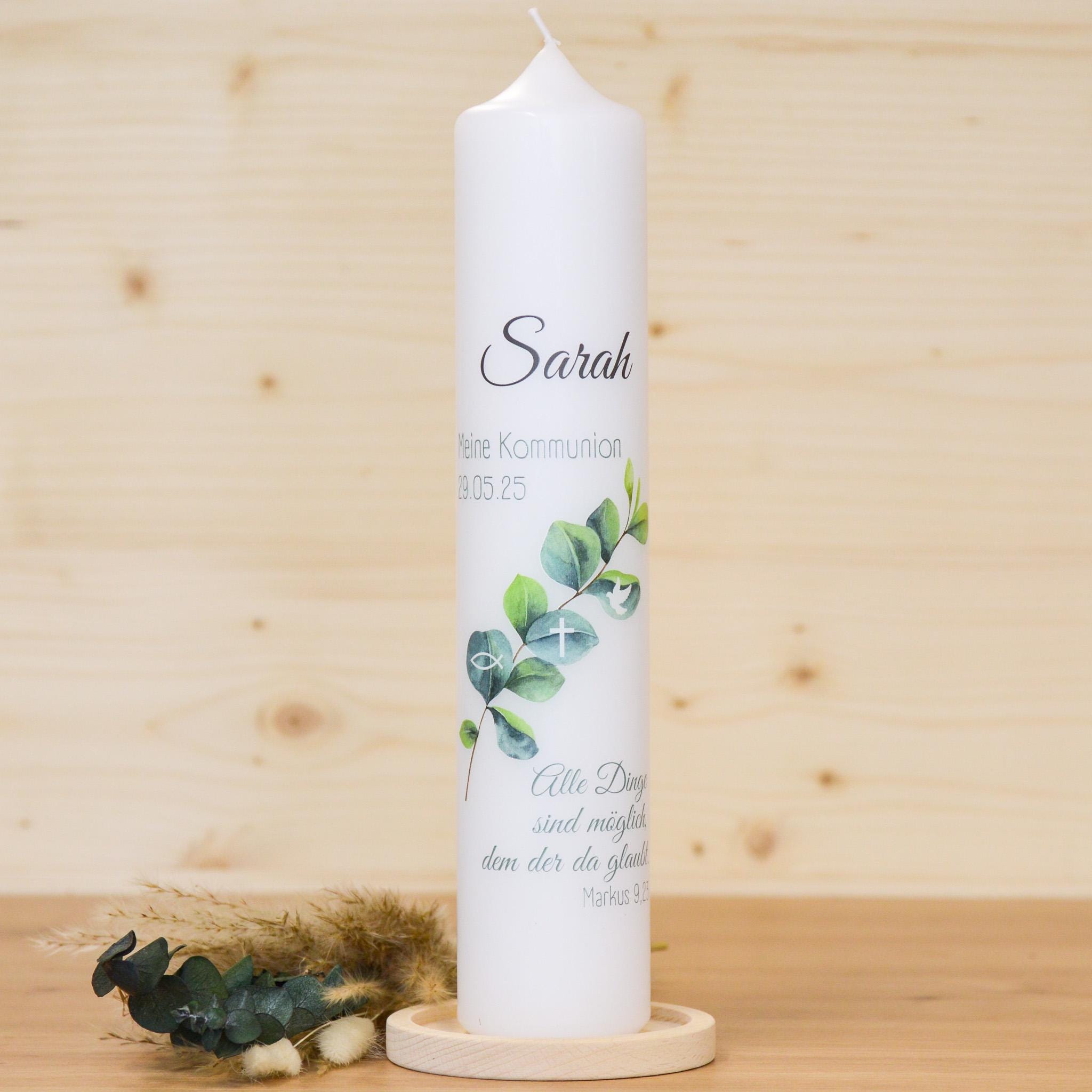 Personalisierte Kommunionkerze Eukalyptus Sarah – Mit Name, Datum & Spruch – Kerze zur Erstkommunion - Erstkommunion