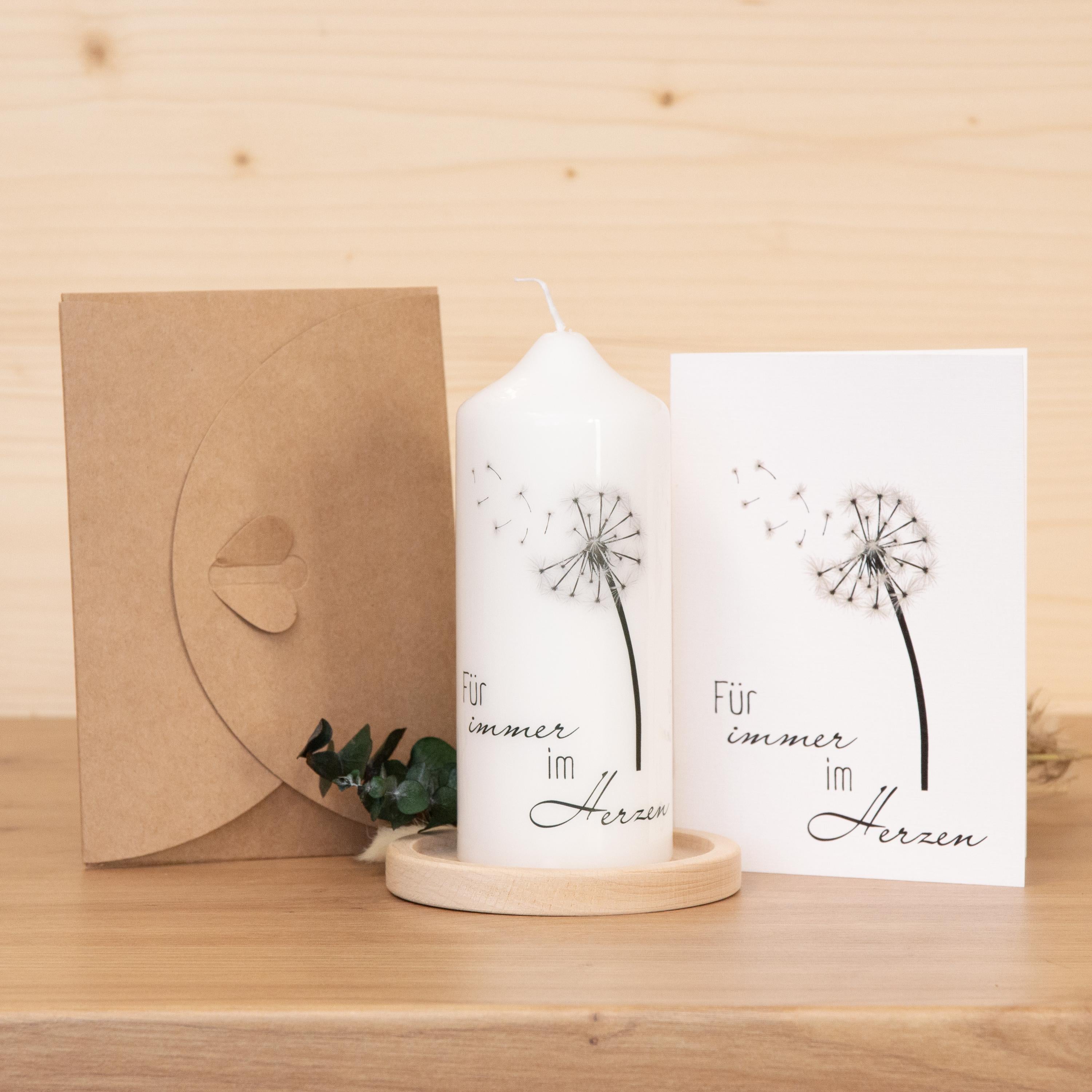 Trauerkerze - Für immer im Herzen - Geschenkset mit Kerze, Grußkarte und Kuvert, Gedenklicht, Geschenk für Trauernde, Trauergeschenk