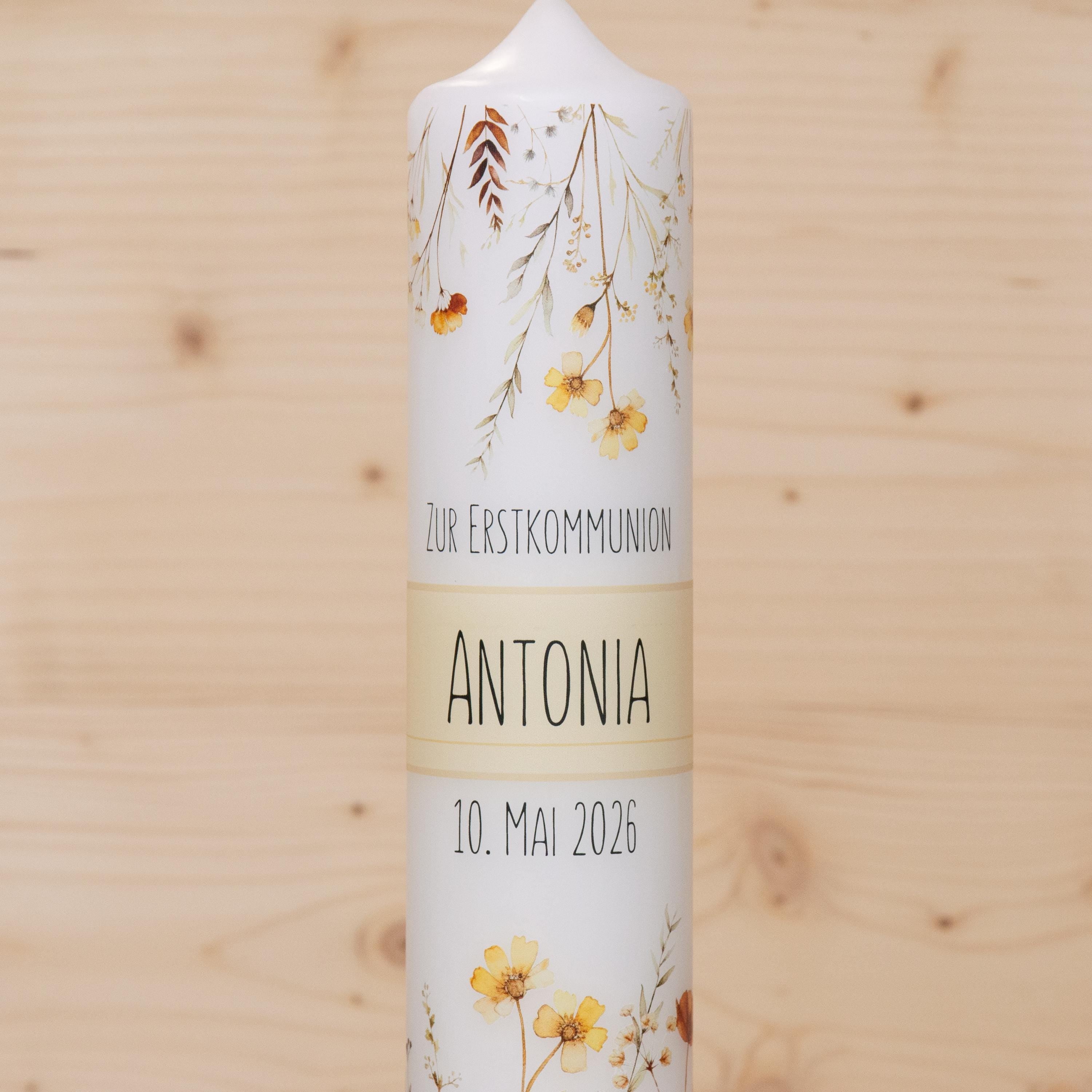Personalisierte Kommunionkerze Blumenwiese - Antonia – Mit Name, Datum & Spruch – Kerze zur Erstkommunion - Erstkommunion