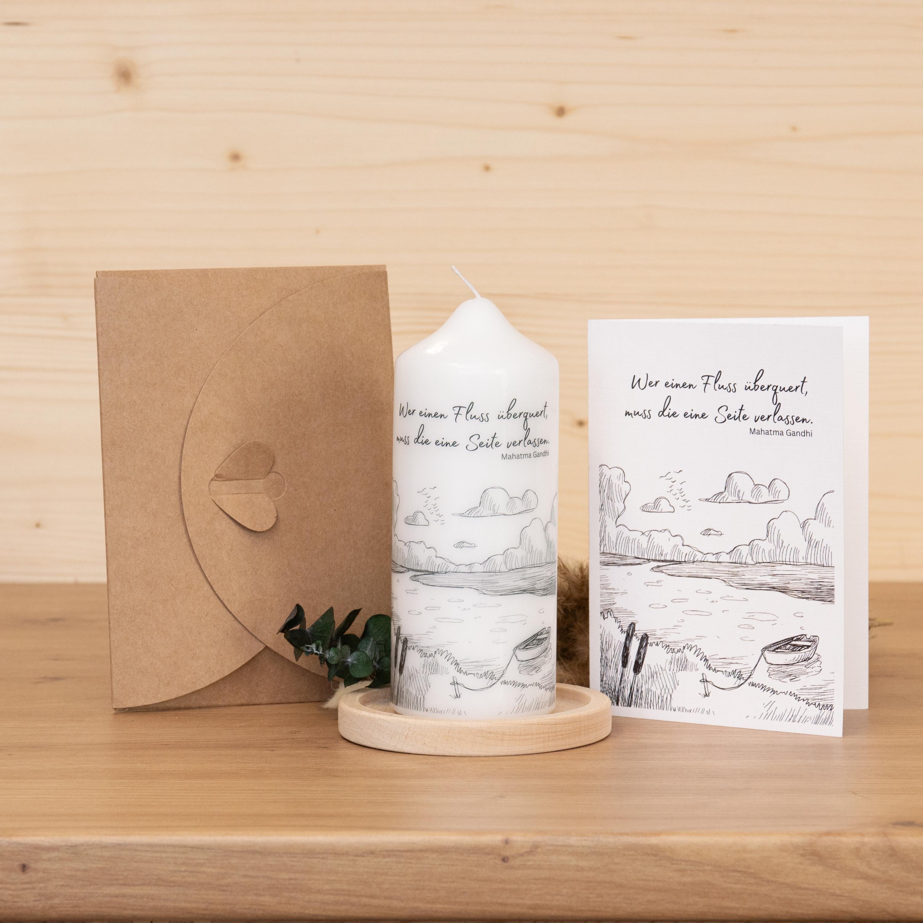 Trauerkerze - Ein Fluss - Geschenkset mit Kerze, Grußkarte und Kuvert, Gedenklicht, Geschenk für Trauernde, Trauergeschenk