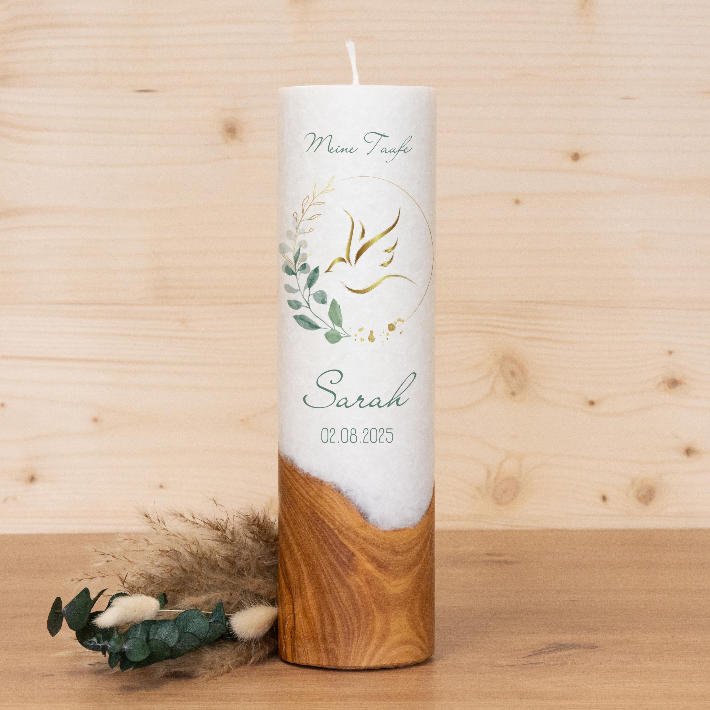 Taufkerze mit Holz - Taube Sarah - individuelle Fertigung - Für die Taufe - Geschenk zur Taufe - Holzkerze - 25x7cm