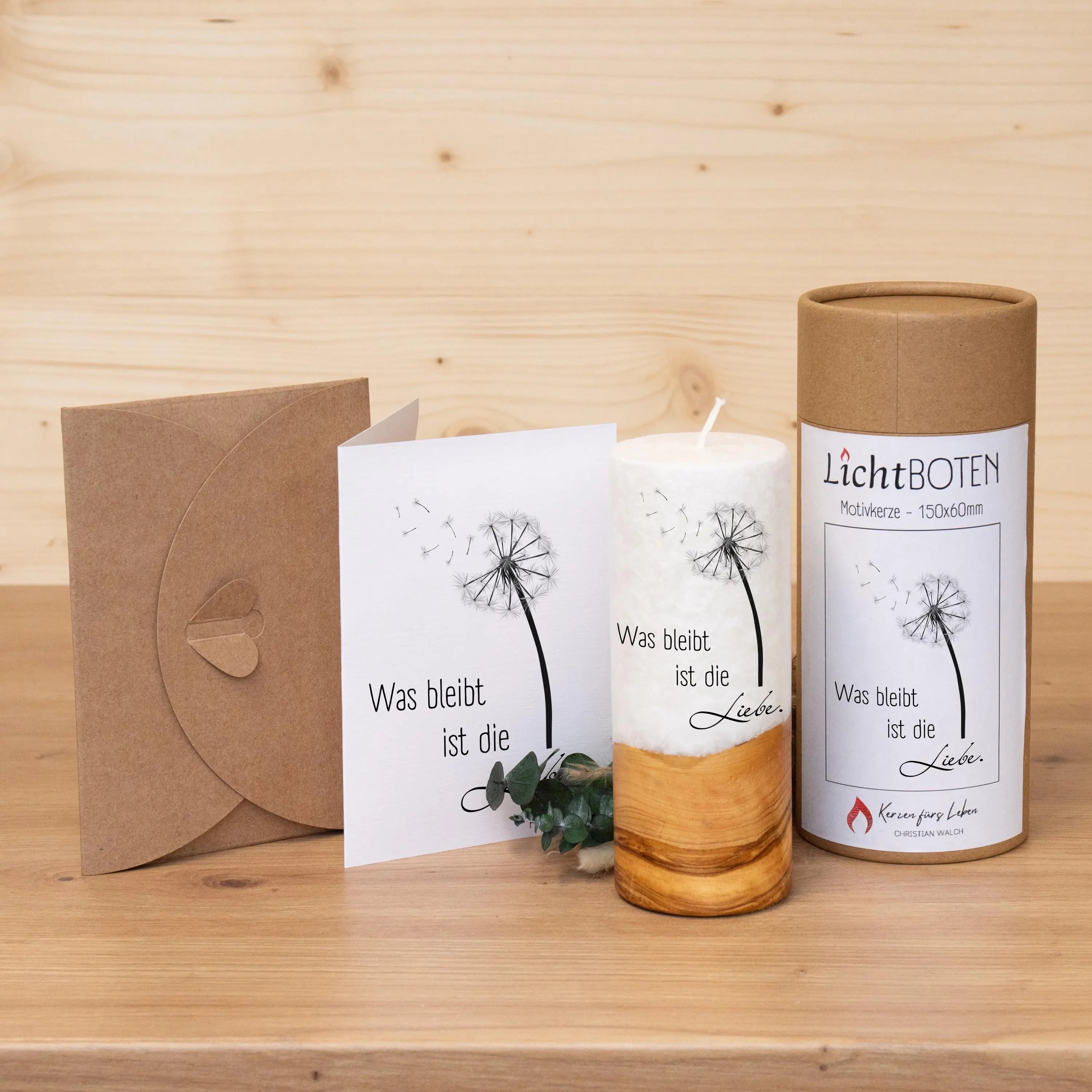 Trauerkerze mit Holz - Was bleibt ist die Liebe - Geschenkset nach Wahl, Gedenklicht, Geschenk für Trauernde, Trauergeschenk, Karte, Kuvert