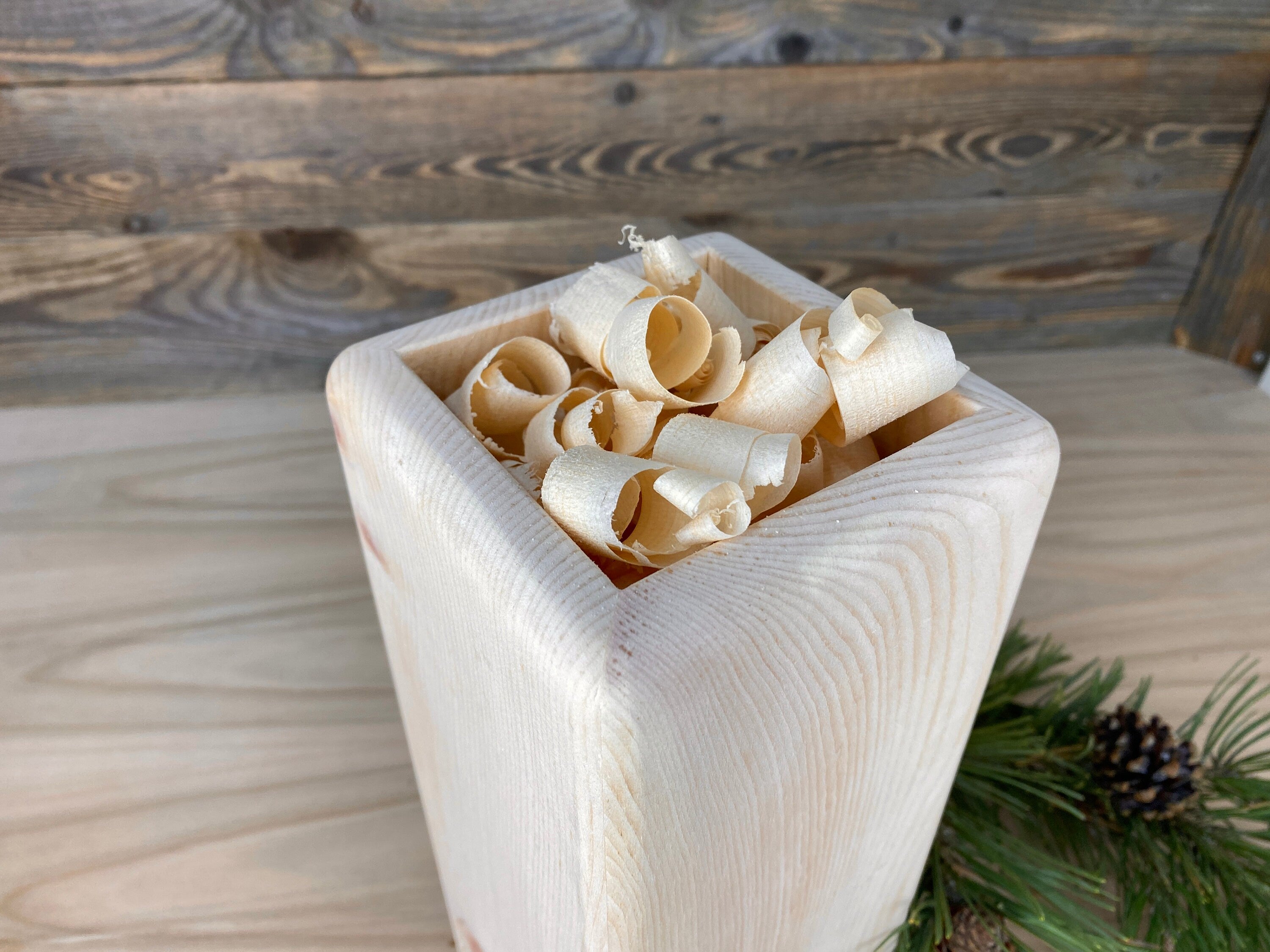 Zirbenlüfter für ein gesundes und angenehmes Raumklima, Zirbenholz, Raumlüfter - Ideal als Geschenk für Hochzeit, Geburtstag, Wohndeko