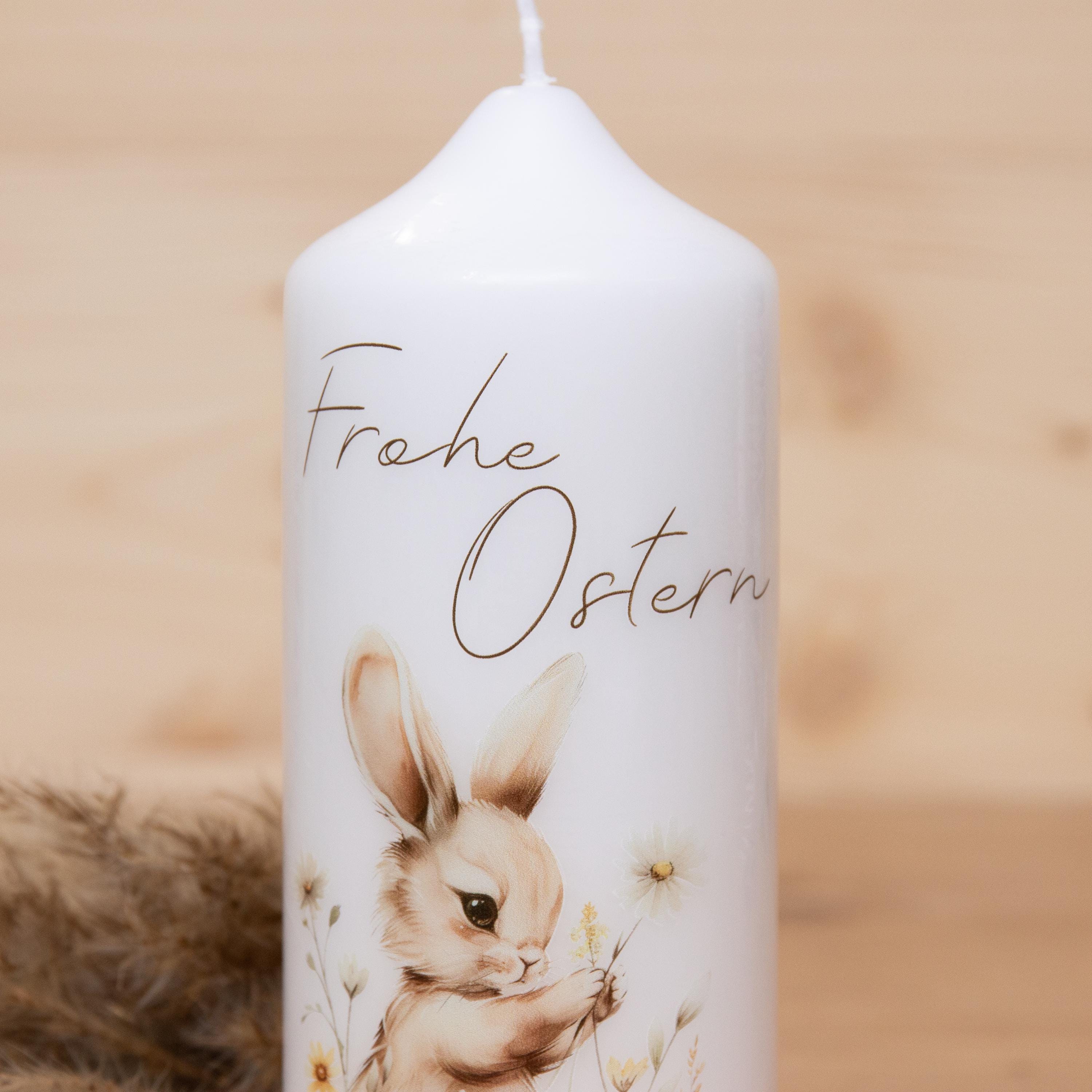 Osterkerze mit süßem Osterhasen | Blumenwiese | Kerze mit Ostermotiv | Kerze Osterhase | Geschenkkerze | Geschenkset | 150x60mm
