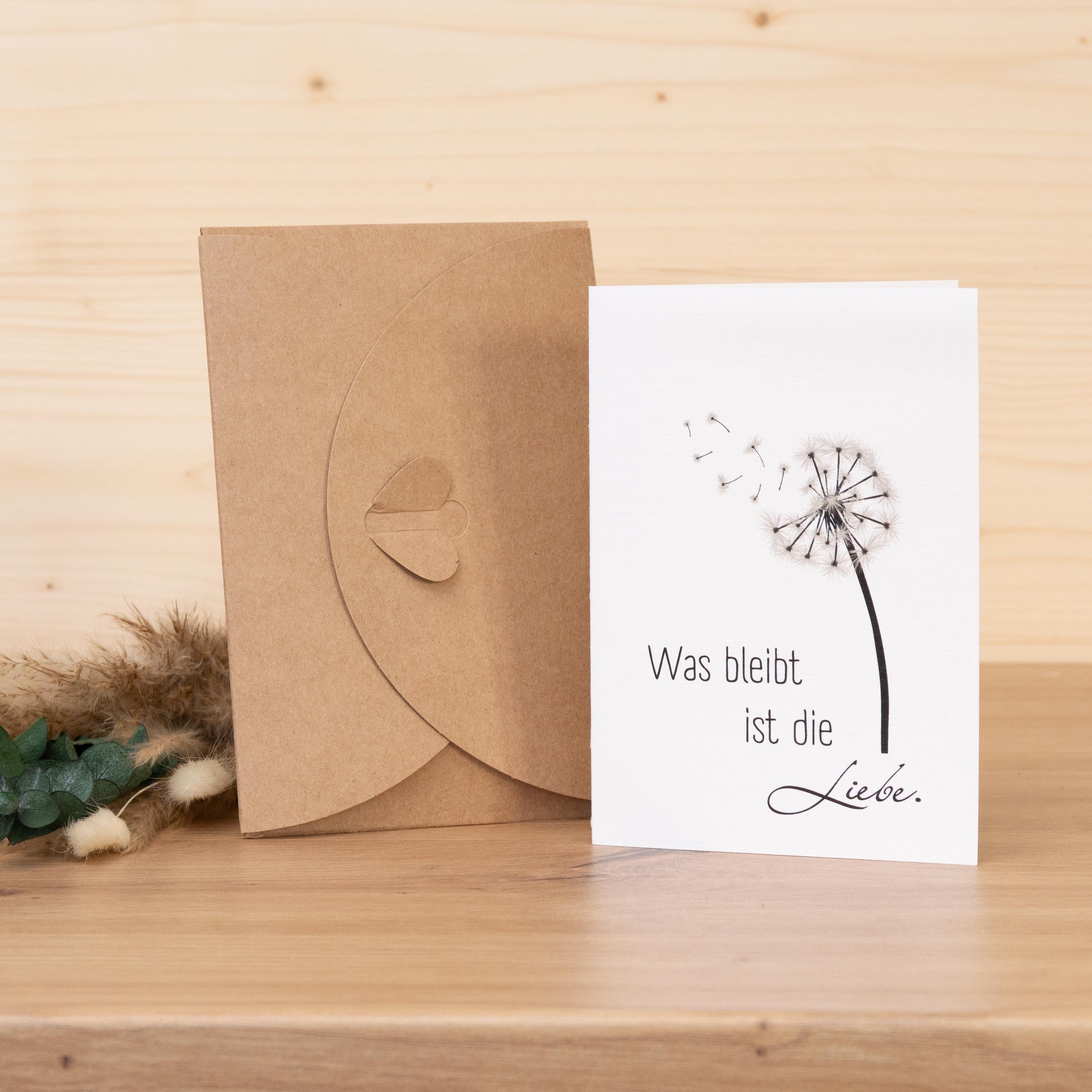 Trauerkerze mit Holz - Was bleibt ist die Liebe - Geschenkset nach Wahl, Gedenklicht, Geschenk für Trauernde, Trauergeschenk, Karte, Kuvert
