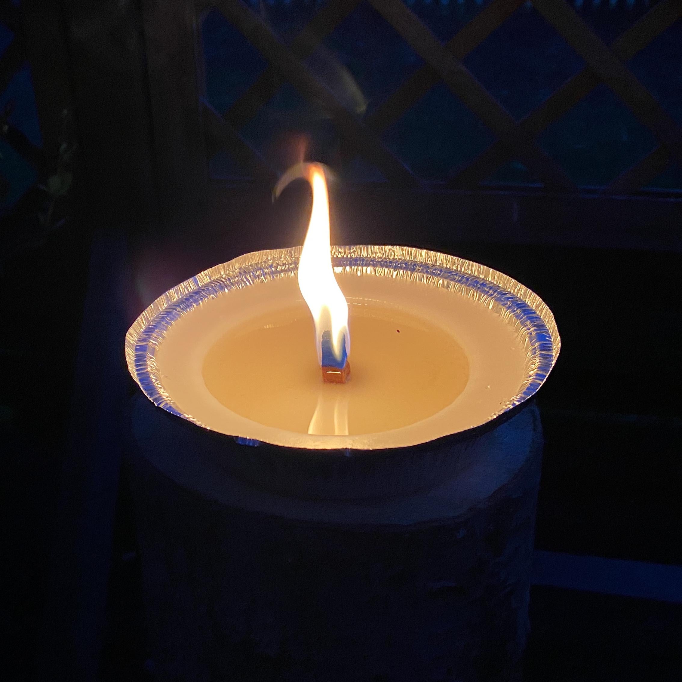 Nachhaltige Flammschale 16 cm aus Recycling-Wachs | Outdoor Kerze Garten Terrasse Balkon | Wiederverwendbar mit Dauerdocht | Upcycling Deko