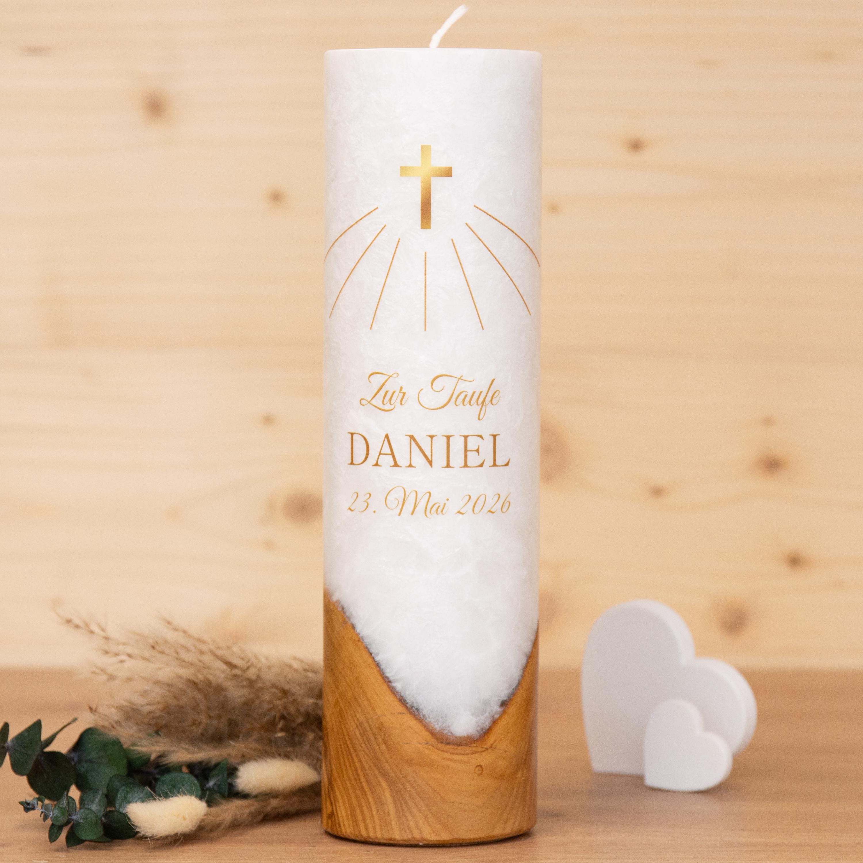 Taufkerze mit Holz - strahlendes Kreuz - individuelle Fertigung - Für die Taufe - Geschenk zur Taufe - Holzkerze - 25x7cm